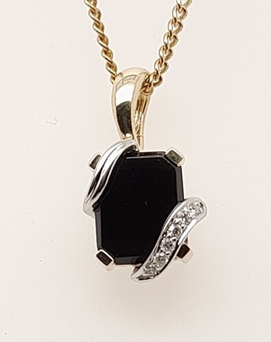 White gold sales onyx pendant