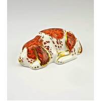 Royal Crown Derby Collectors Guild Members Puppy Paperweight with Gold Basal Stopper