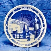 Royal Copenhagen 1993 Christmas Plaquette The Old Town 1093702 - CLEARANCE