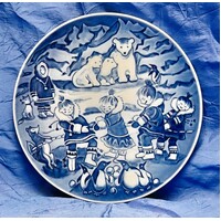 2005 Children's Christmas Plate - Winter Children in Greenland