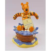 Royal Doulton Winnie the Pooh Bathtime Collection Tigger's Splash Time WP58