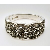 Marcasite Plaited Sterling Silver Ring Size P