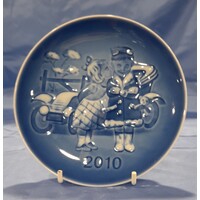 Bing & Grondahl 2010 Children's Day (Barnets Dag) Plate 1902910