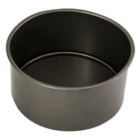 Loose Base 18 x 8cm Round Deep Cake Pan
