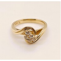 Cubic Zirconia Cluster Style Engagement 9ct Yellow Gold Ring Size M1/2