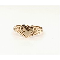 9 Carat Yellow Gold Single Heart Signet Ring AUS Size G