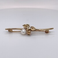 White Freshwater Pearl Bar Brooch