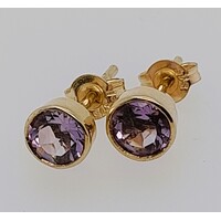 9 Carat Yellow Gold Amethyst Stud Earrings