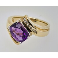 9 Carat Yellow Gold Amethyst and Diamond Dress Ring AUS Size O