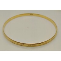 9 Carat Yellow Gold 65mm Comfort Fit Engraved Bangle