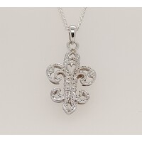 9 Carat White Gold Bezel and Illusion Set Diamond Pendant 