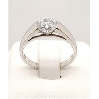 9 Carat White Gold Cubic Zirconia Ring AUS Size N