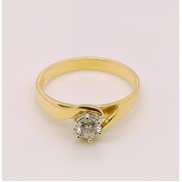 18 Carat Yellow Gold Solitaire Diamond Ring AUS Size M½ 