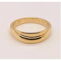 9 Carat Yellow Gold Half Round Stepped Fitted Ring AUS Size N