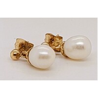 9 Carat Yellow Gold 6.5mm White Cultured Pearl Drop Stud Earrings