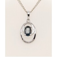 9 Carat White Gold London Blue Topaz Pendant