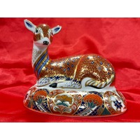 Royal Crown Derby Collectors Guild Deer Paperweight with Basal Stopper