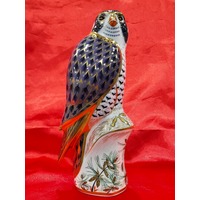 Royal Crown Derby Peregrine Falcon Paperweight with Gold Stopper