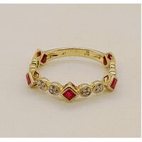 Princess Cut Ruby and Diamond 9 Carat Yellow Gold Ring Size M