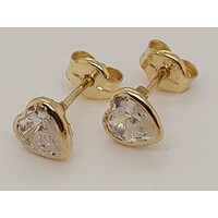 9 Carat Yellow Gold Cubic Zirconia Heart Stud Earrings
