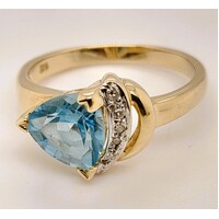 9 Carat Yellow Gold Trilliant Cut Blue Topaz and Diamond Dress Ring AUS Size O
