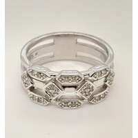 9 Carat White Gold Diamond Ring Size N
