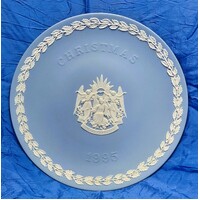 Wedgwood 1995 Angels 22cm White on Blue Jasperware Plate