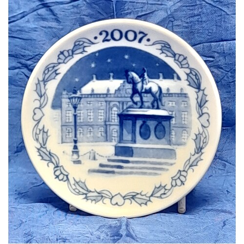 Royal Copenhagen 2007 Christmas Plaquette The Equestrian Statue 1407702 - CLEARANCE