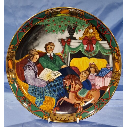 Royal Copenhagen 1995 Christmas Tales 'Juleeventyr' Plate 1495720