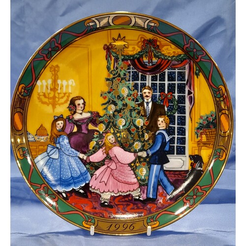 Royal Copenhagen 1996 Christmas Eve 'Juleaften' Plate 1496720