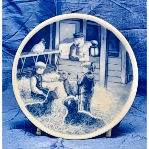 Bing & Grondahl 2003 Christmas Eve in the Stable Plaquette 1503702 - CLEARANCE