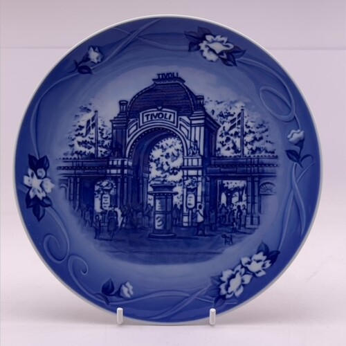 Bing & Grondahl Places of Enchantment "Tivoli" Plate
