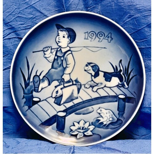 Bing & Grondahl 1994 Children's Day (Barnets Dag) Plate 1902894