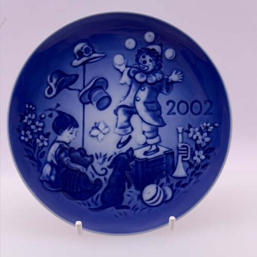 Bing & Grondahl 2002 Children's Day (Barnets Dag) Plate 1902902