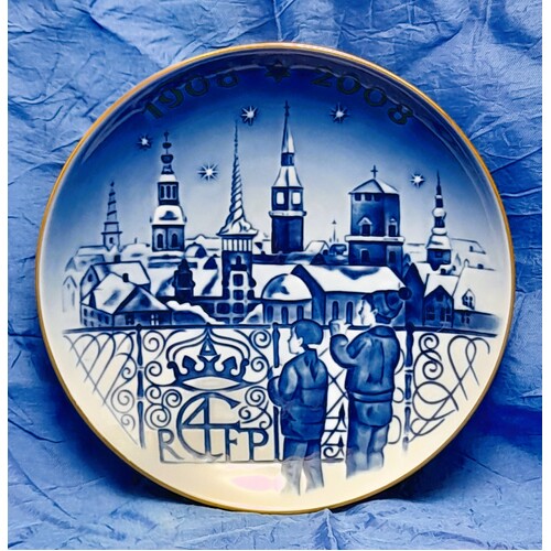 2007 Centennial Series Plate - Christmas Eve in Copenhagen 1914107