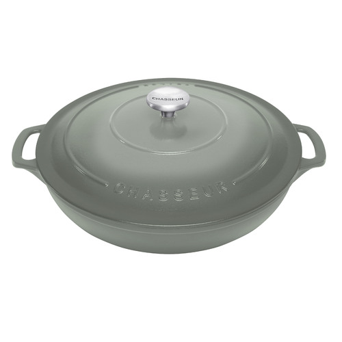 Chasseur Eucalyptus Classic 30cm/2.5 Litre Low Round Casserole