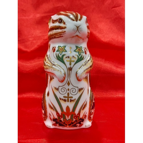 Royal Crown Derby Chester Chipmunk Paperweight with Gold Basal Stopper 60348