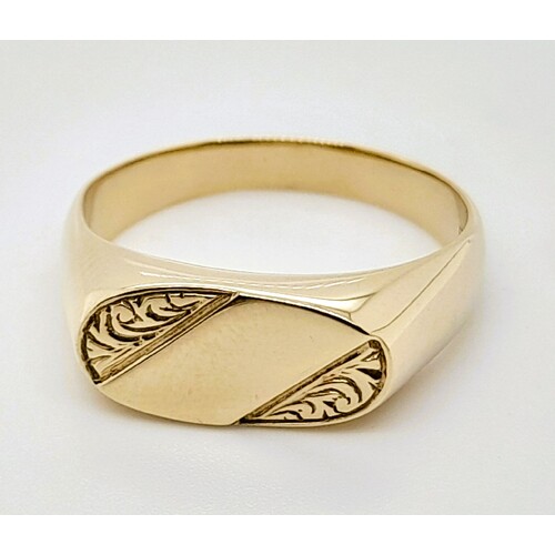 9 Carat Yellow Gold Oblong Signet Ring AUS Size T
