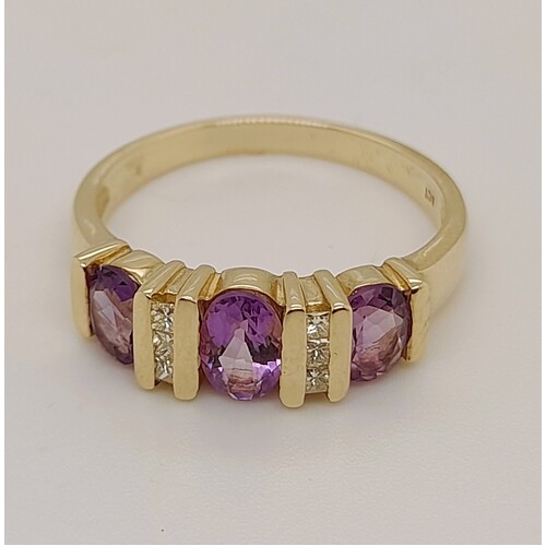 9 Carat Yellow Gold Amethyst and Diamond Dress Ring AUS Size N½