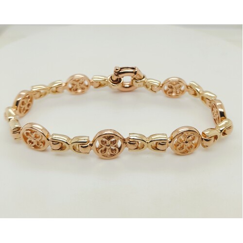 9 Carat Two Tone Yellow & Rose Gold Flower Patterned Bracelet