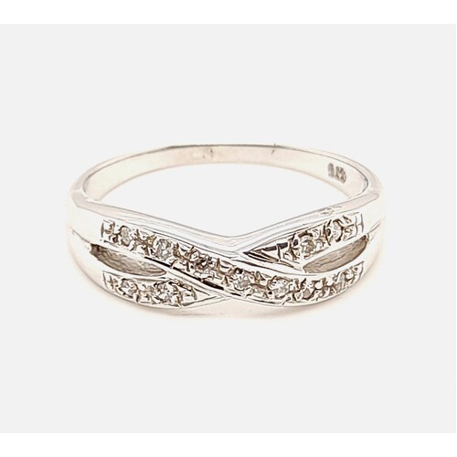 9 Carat White Gold Diamond Ring AUS Size O