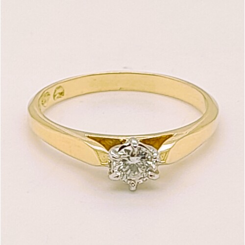 18 Carat Yellow Gold Claw Set Diamond Ring AUS Size N
