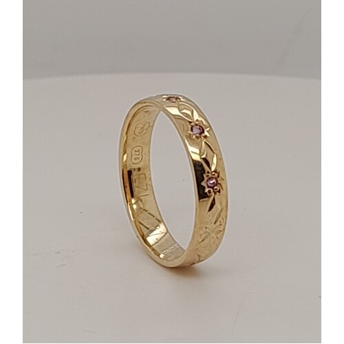 9 Carat Yellow Gold Amethyst Engraved Ring AUS Size N½