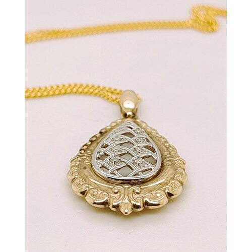 9 Carat Two-tone Diamond Set Vintage Style Pendant