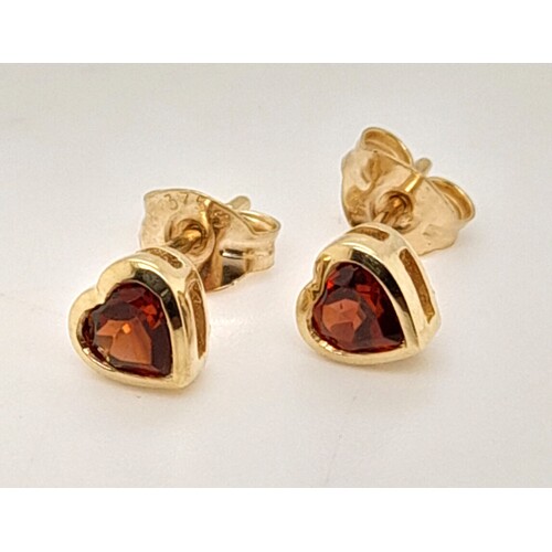 9 Carat Yellow Gold Rub-over Garnet Set Heart Stud Earrings