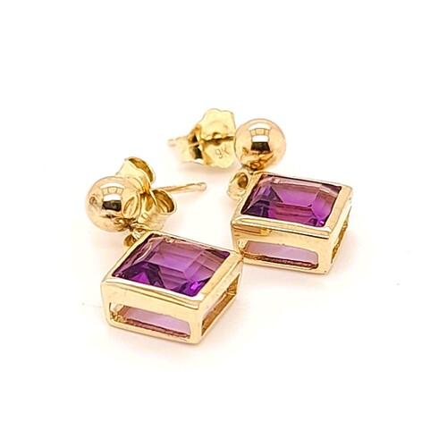 9 Carat Yellow Gold Amethyst Drop Earrings