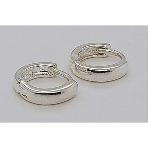 Sterling Silver 8mm Plain Tiny Huggies 