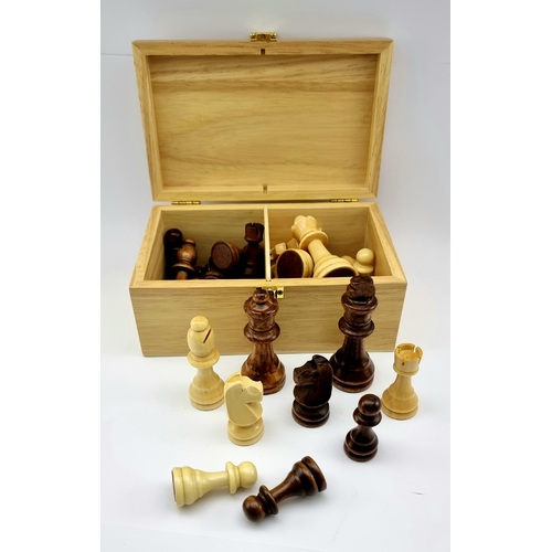 95mm Wooden Chess Pieces in Wooden Box