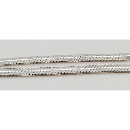 Sterling Silver 4.5mm Wide 45cm Omega Chain