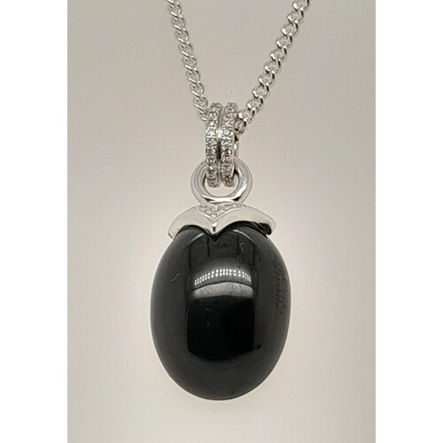 9 Carat White Gold Black Onyx & Diamond Pendant